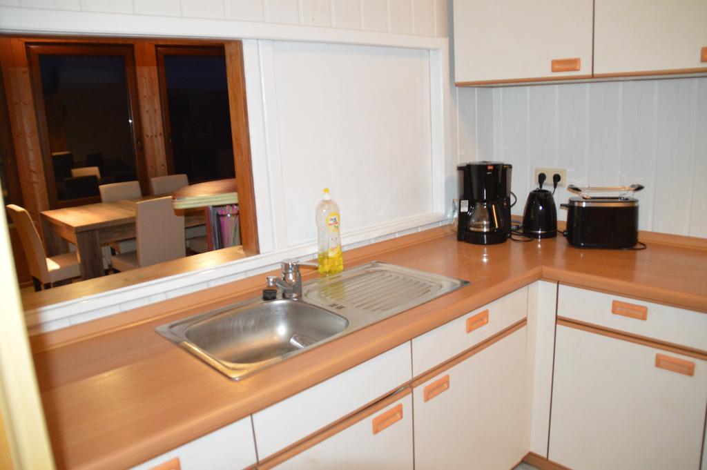 Bergpanorama Ruhla Apartment ภายนอก รูปภาพ